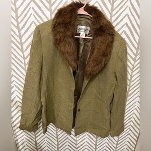 Adolfo Olive Blazer with Brown can remove Faux Fur Collar